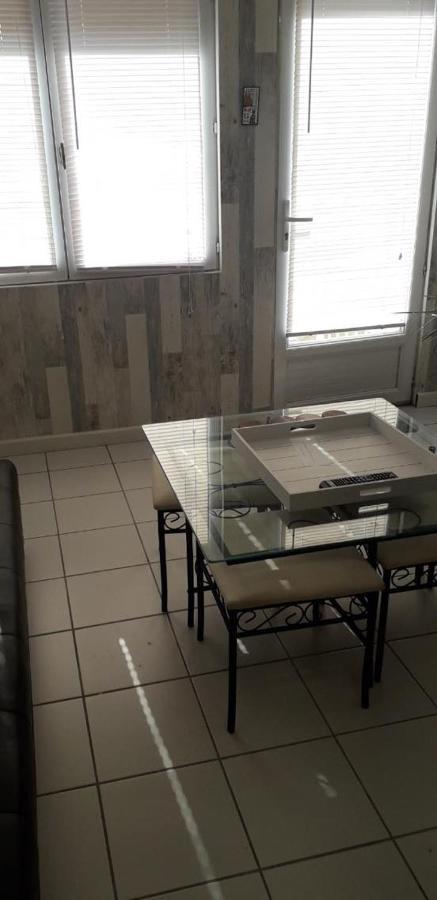 Appartement T2 Au Port De Canet-En-Roussillon - Proche De La Plage Et De L'Aquarium Oniria Εξωτερικό φωτογραφία