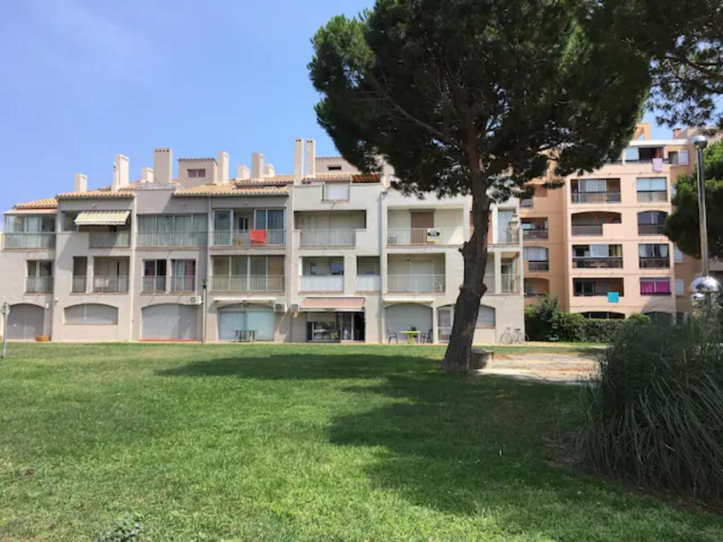 Appartement T2 Au Port De Canet-En-Roussillon - Proche De La Plage Et De L'Aquarium Oniria Εξωτερικό φωτογραφία